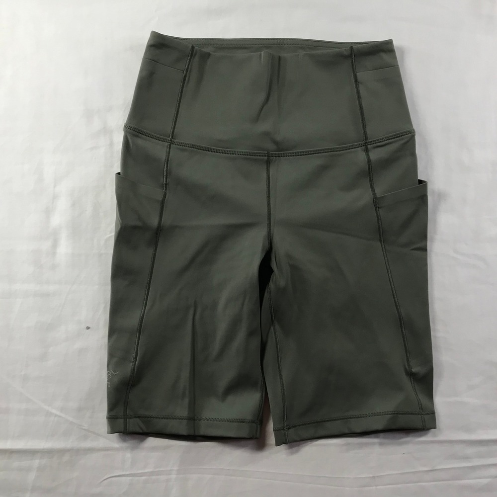 Arcteryx Womens High Rise Biker Shorts Olive Green Side Pockets  XS-SMALL